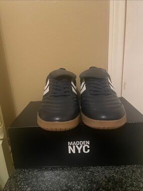 Madden NYC Mens Sports Casual Shoes Size: 11